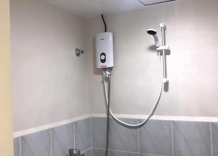 Rf Condotel Lägenhetshotell Lapu-Lapu City