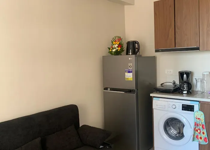 Lägenhetshotell Rf Condotel Lapu-Lapu City